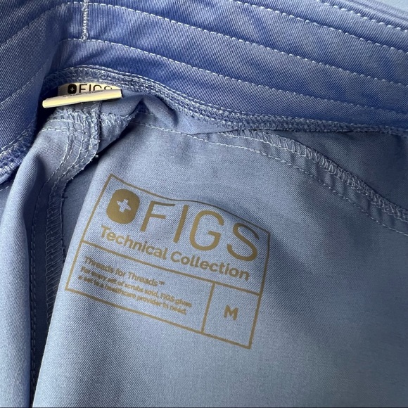 FIGS Kade Cargo Scrub Pants Ceil Blue - Picture 10 of 11